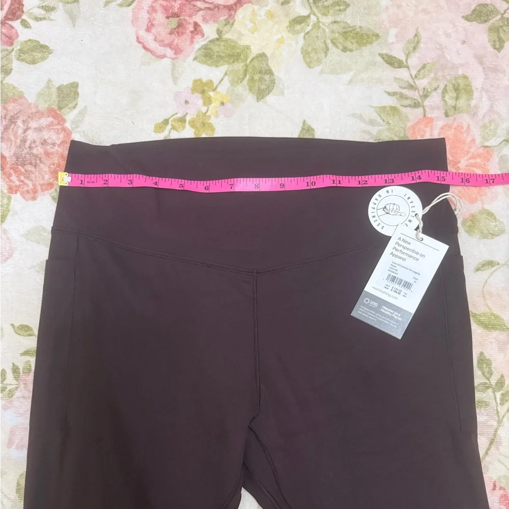 NWT Vuori AllTheForm Pocket Leggings - Picture 11 of 14